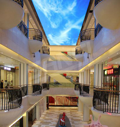 南京國際廣場沿街商業室內中庭