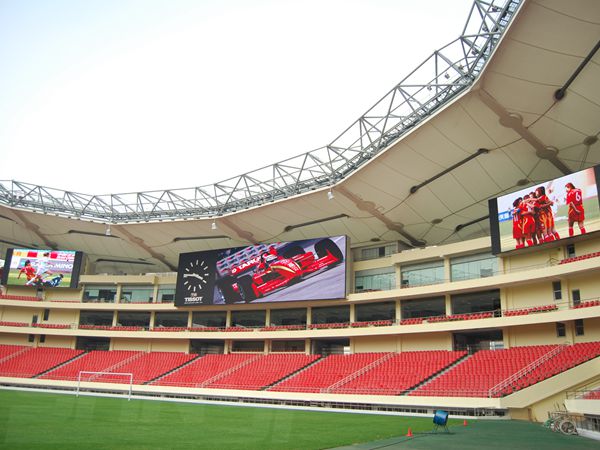 上海虹口足球場(chǎng)室外led全彩顯示屏