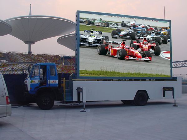 上海F1賽車(chē)場(chǎng)室內(nèi)led全彩顯示屏