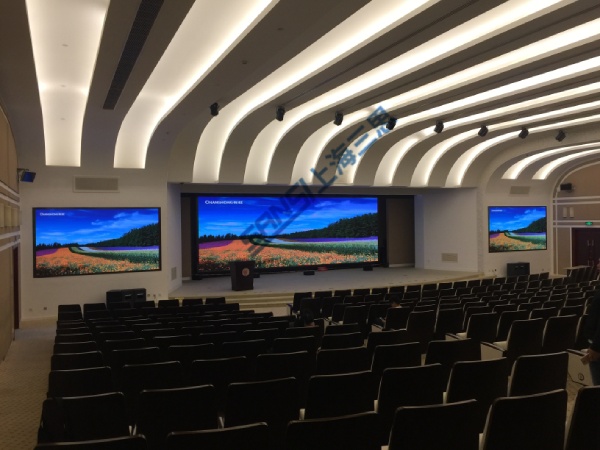 上?！?fù)旦大學(xué)