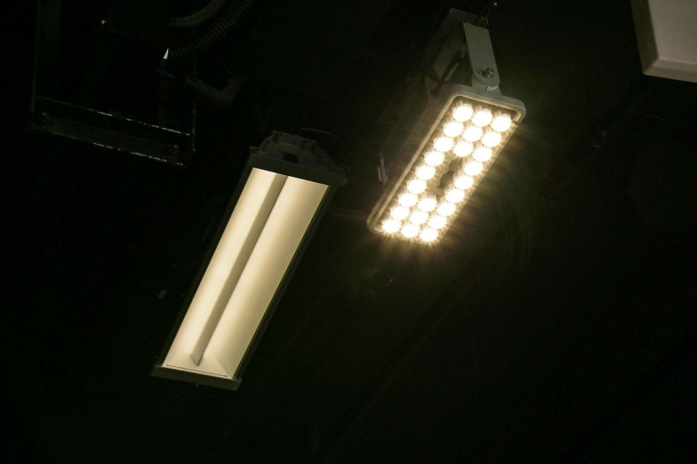 點(diǎn)亮,上海,東西大通道,全國(guó)至少,2500條隧道,跟閔行,這家企業(yè),相關(guān)