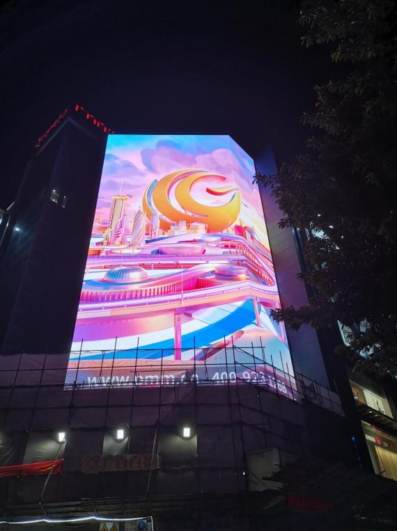 三思,LED異形屏,打破邊界,重塑空間美學(xué),功能價(jià)值